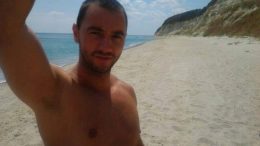 Антон Хекимян на ръба на нервна криза! Изнудват го с голи снимки!