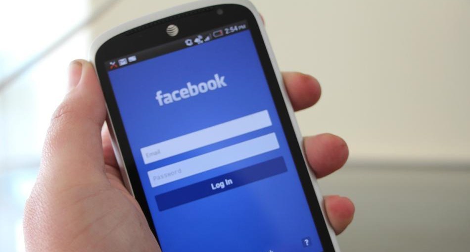 Ето как да ползвате Фейсбук без да имате интернет