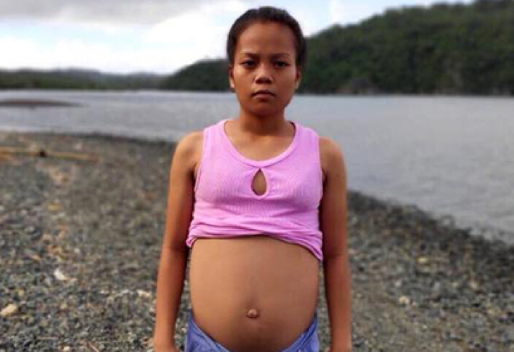 17-годишна ученичка внезапно забременя от риба, на видеозона се видя... (СНИМКИ)
