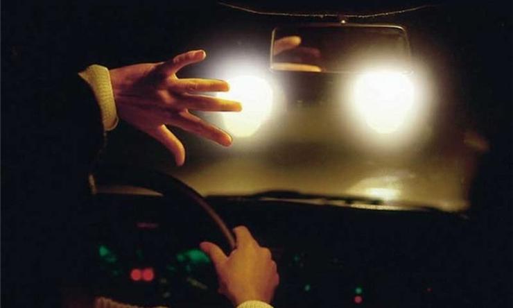 5 смъртоносни грешки при нощното шофиране