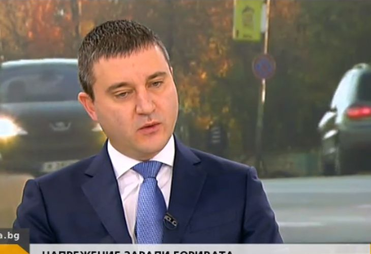 Министър Горанов разказа защо се е преместил в прочулия се апартамент след силно земетресение