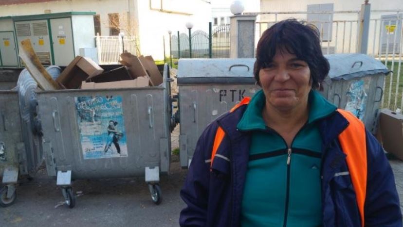 Ромка от Поморие намери кашон с близо 2000 евро