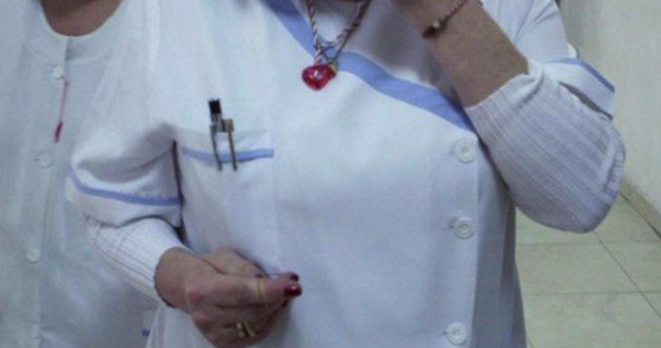 Медицинска сестра публикува фиша от заплатата си и шокира всички (СНИМКА)