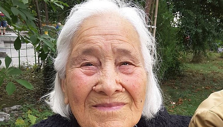95-годишната баба Бонка написа писмо