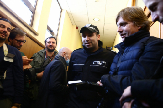 Митьо Очите чу най-лошата новина от съда, но адвокатът му го обяви за всенароден любимец (СНИМКИ)