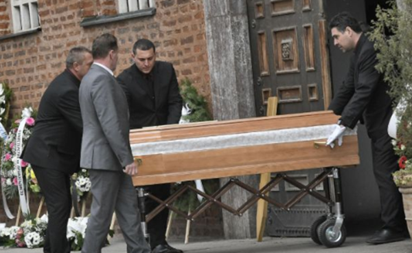 погребението на Силва Зурлева