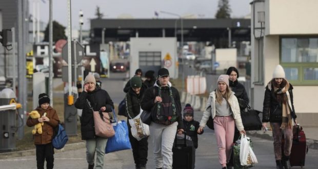 През зимния сезон пак ли ще връщаме бежанците по хотелите на морето?