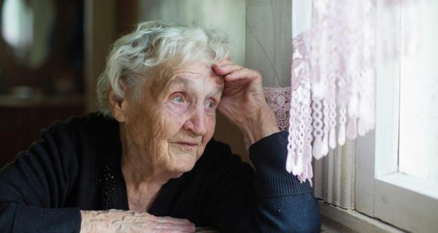80-годишната баба Олга изля мъката си: Живея в старчески дом от 5 години! Родих 4 деца но никое не идва да ме види
