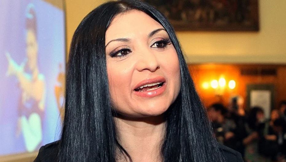 Софи Маринова: Вече не обичам Гринго той е престъпник! (Ромският хулиган гние в затвора в Германия)