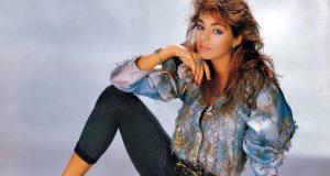 Помните ли поп-иконата на 80-те Сандра? Ето как изглежда днес 40 години по-късно (Снимки)