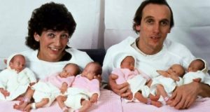 През 1983 г. тя роди първите в света шестзнаци – ето как изглежда днес прекрасното семейство / СНИМКИ