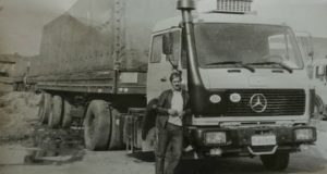 През 1981 г.избягах от родния Чирпан в Австрия скрит между кашоните в каросерията на турския камион