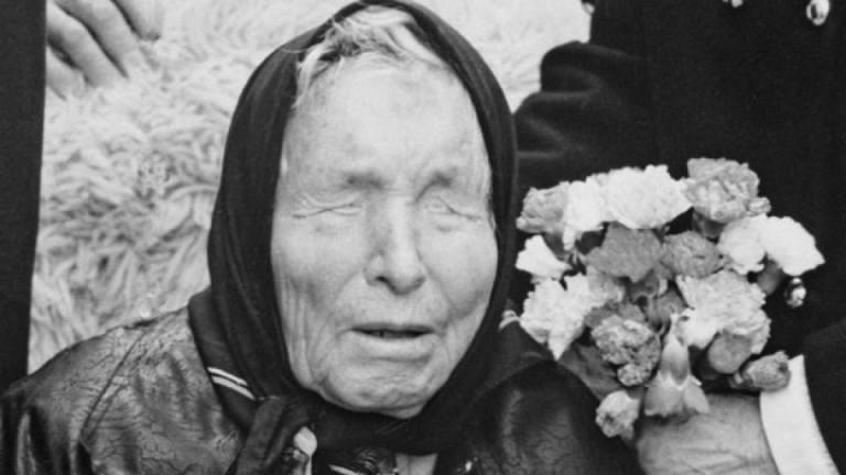 Ванга: „И нeродилата майка e майка. Ако нe можeш да родиш осинови дeтe."