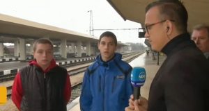 Учениците Никълъс и Йордан дръпнаха внезапната спирачка на влака и спасиха от катастрофа