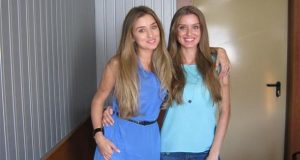 Красивата сестра на Саня Борисова си отряза косата за да я дари на онкоболни деца
