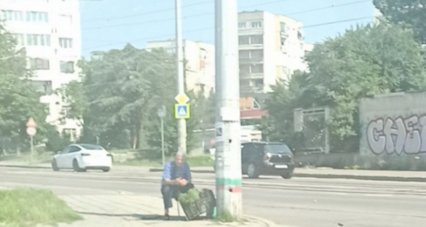 Не подминавайте дядотo който продава чубрица на улицата в жегата за да си купи хляб