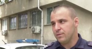 Полицай от Южното Черноморие се превърна в герой след водния ад - Ангел в униформа!