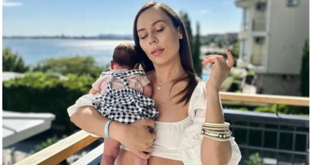 Поп звездата Маги Джанаварова след раждането на дъщеря си: Вече мислим за второ дете