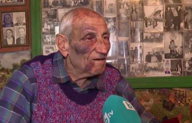 86-годишният пребит жестоко заради 200 лв.: Би ме с лопата скрих си главата под леглото