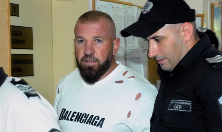 Динко Вълев изригна: Нямаме държава! Заставам твърдо зад полицаите Живко и Цецо от Стара Загора