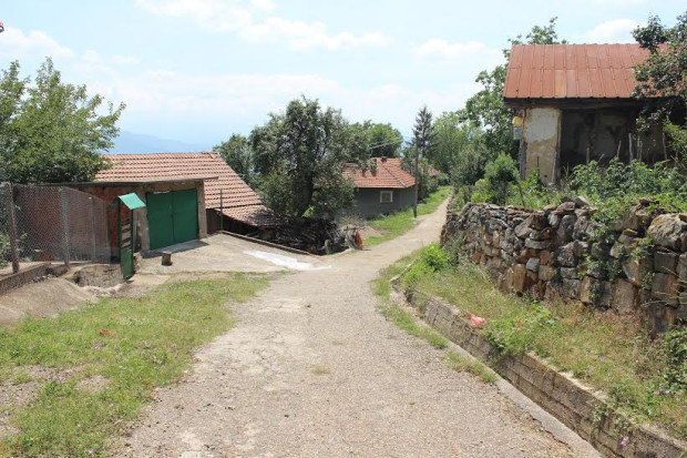 Българско село пустее няма дори магазин. Гърци дошли да живеят там някога сега съжаляват