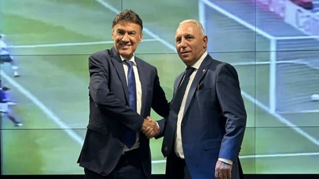 Stoichkov i Bobi Mihailov se sdobriha