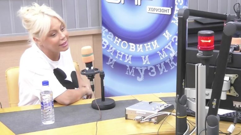 Камелия: За всичко ни е виновна чалгата!