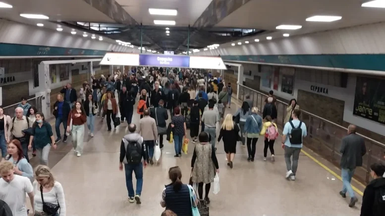 Почна се! Метрото готово да се включи в стачката в София очакват пълен хаос