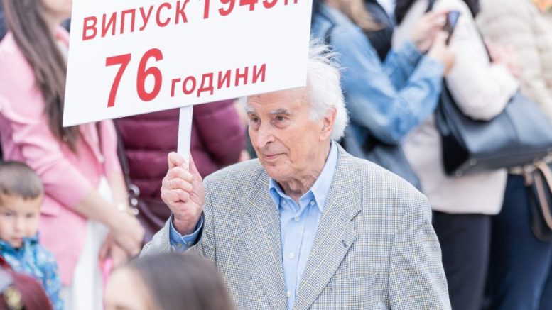 94-годишният габровец Борис Контохов просълзи България