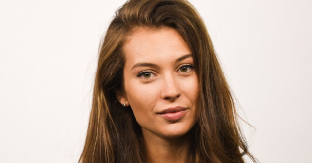 Никол Станкулова показа завидно тяло и форма след две раждания на морето-Вижте как изглежда