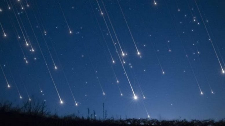 ЗВЕЗДОПАД на КЪСМЕТА: 3 зодиакални знака, които ще станат любимци на Вселената през юли 2025 г