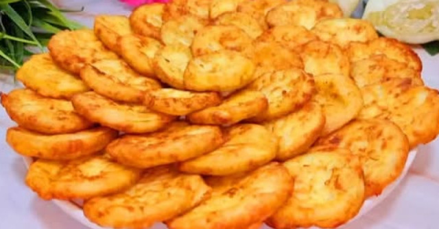 Никога не е имало толкова вкусна рецепта с тиквички! Ако имате кисело мляко непременно опитайте: