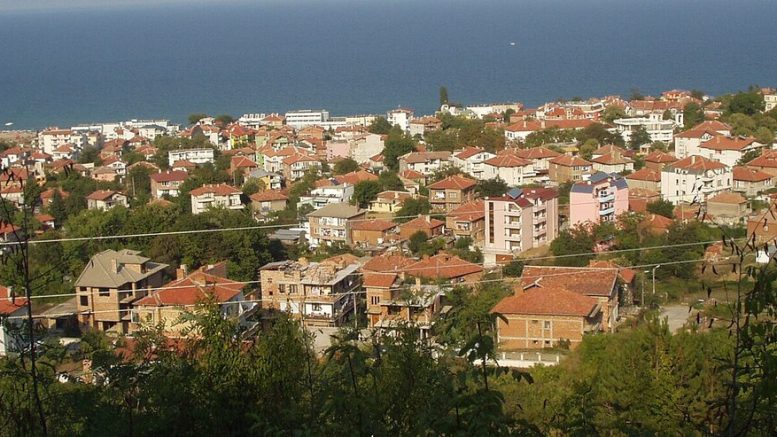 4-членно семейство даде 6 хиляди лева за почивка в български курорт