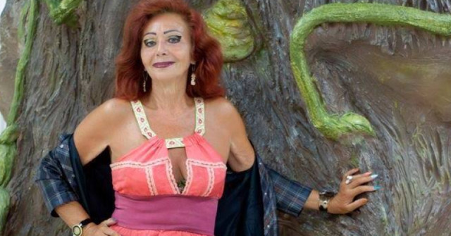 70-годишната Елена ходи по клубове и мечтае да се омъжи за по-млад мъж