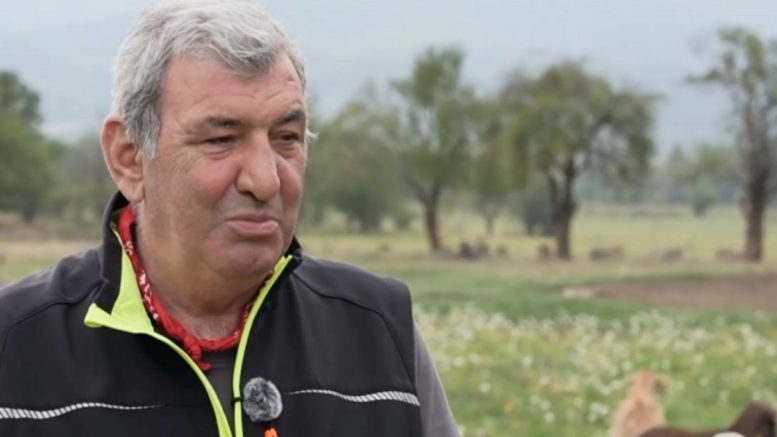 Тв продуцент заряза всичко и започна да отглежда кози в село Ягодово