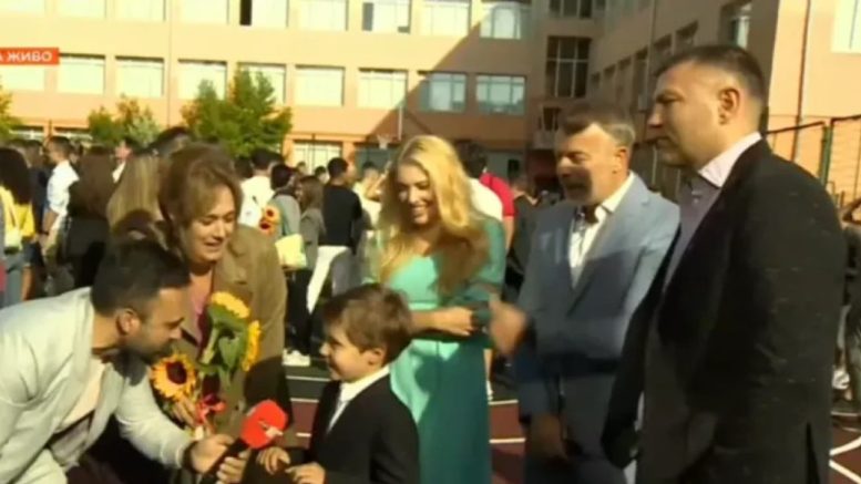 Какво се случва? Тервел Пулев удари в корема репортер на БНТ