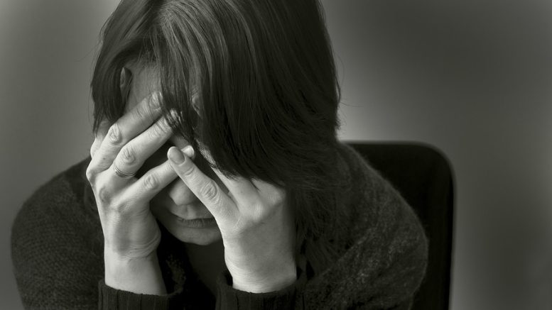 20-годишните вече в криза на средната възраст - отчаяни и все по-болни