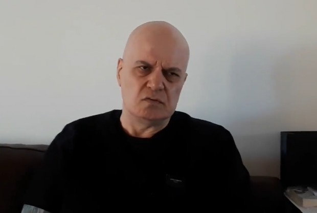 Слави, ти направи всичко, за да живеем в кенеф! Почини си!