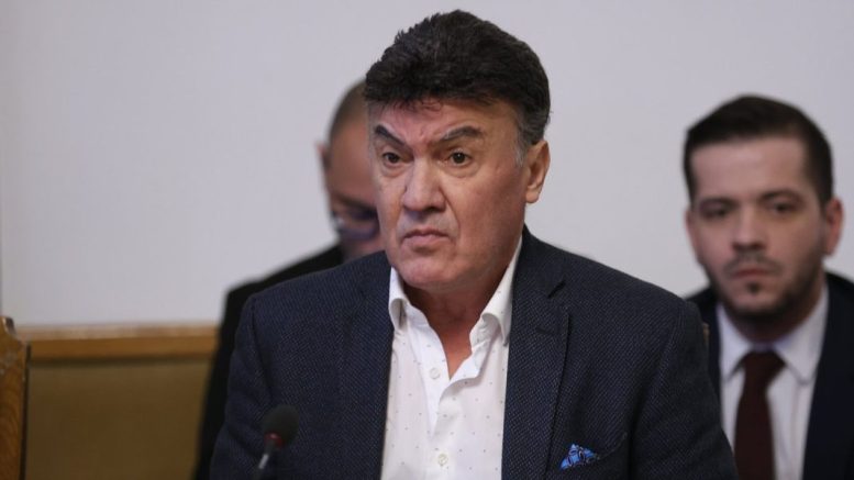 Борислав Михайлов е приет спешно в болница