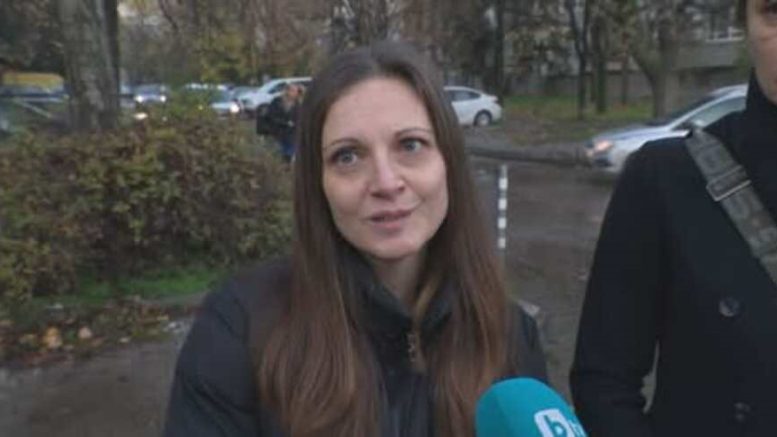Майка на 3 деца: По 5-6 евро на ден плащаме, за да закараме децата на градина и училище