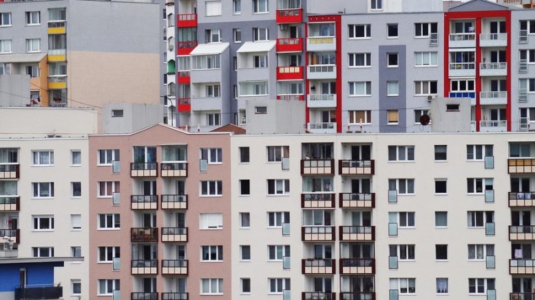 Всички собственици на жилища трябва да получат пощенски код