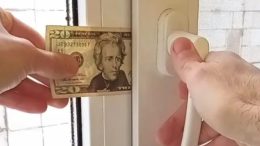 Настроихте ли прозорците си на зимен режим? Къщата ще бъде по-топла няма да има конденз и ще спестите от отопление!