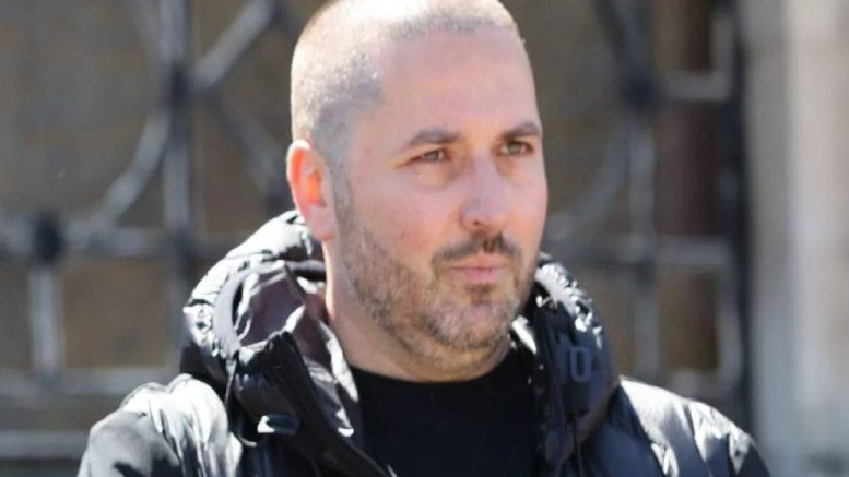 Николай Попов, бащата на Сияна: В ход е операция Димна завеса в България