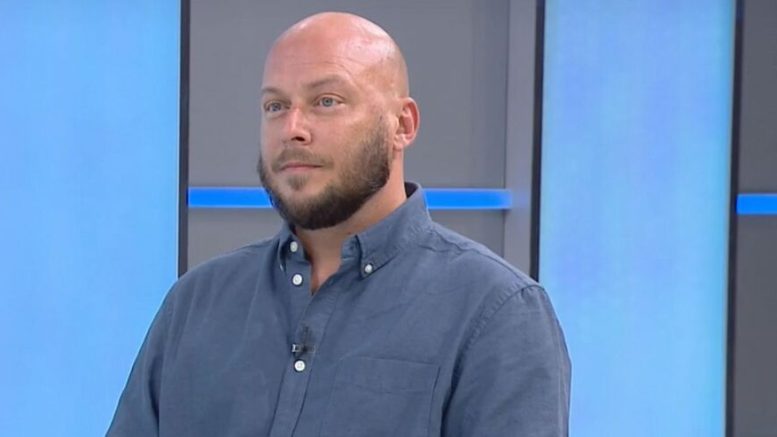 Виктор Димчев: Мижав протест, 200 човека минус организацията, журналистите и продавачите на знаменца