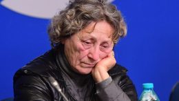 Нешка Робева: Сбогом, Бояне. Сбогом приятелю. Обещах да дойда. Не дойдох