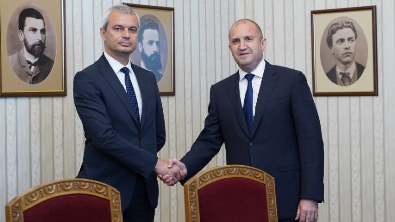 Костадинов: Избори през март и отлагане на еврото