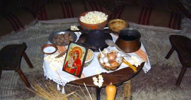 Вечерта на Игнажден задължително направете ТОВА, за да не се разпилее късметът през новата година