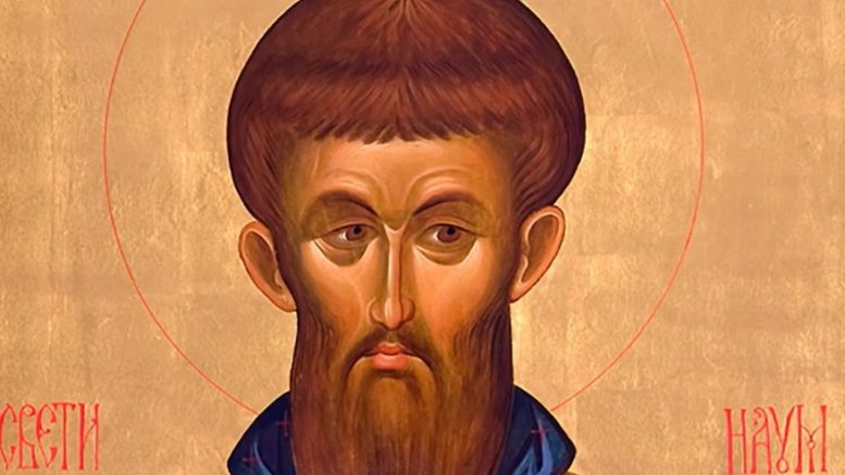 Празник е! Огънят в печката трябва да гори непрекъснато, за да донесе здраве и пази дома от зли духове