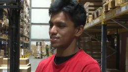 Чужденец: Заплатата ми стига. В България харча около 300 лева останалите ги пращам у дома