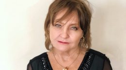 Диетологът проф. Донка Байкова: Мед лимон и зехтин помагат след Нова година